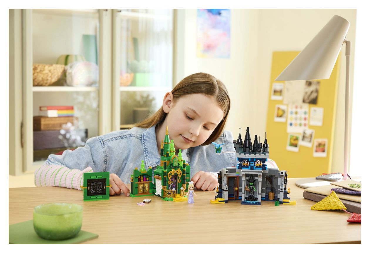 Emerald City & Kiamo Ko Castle 