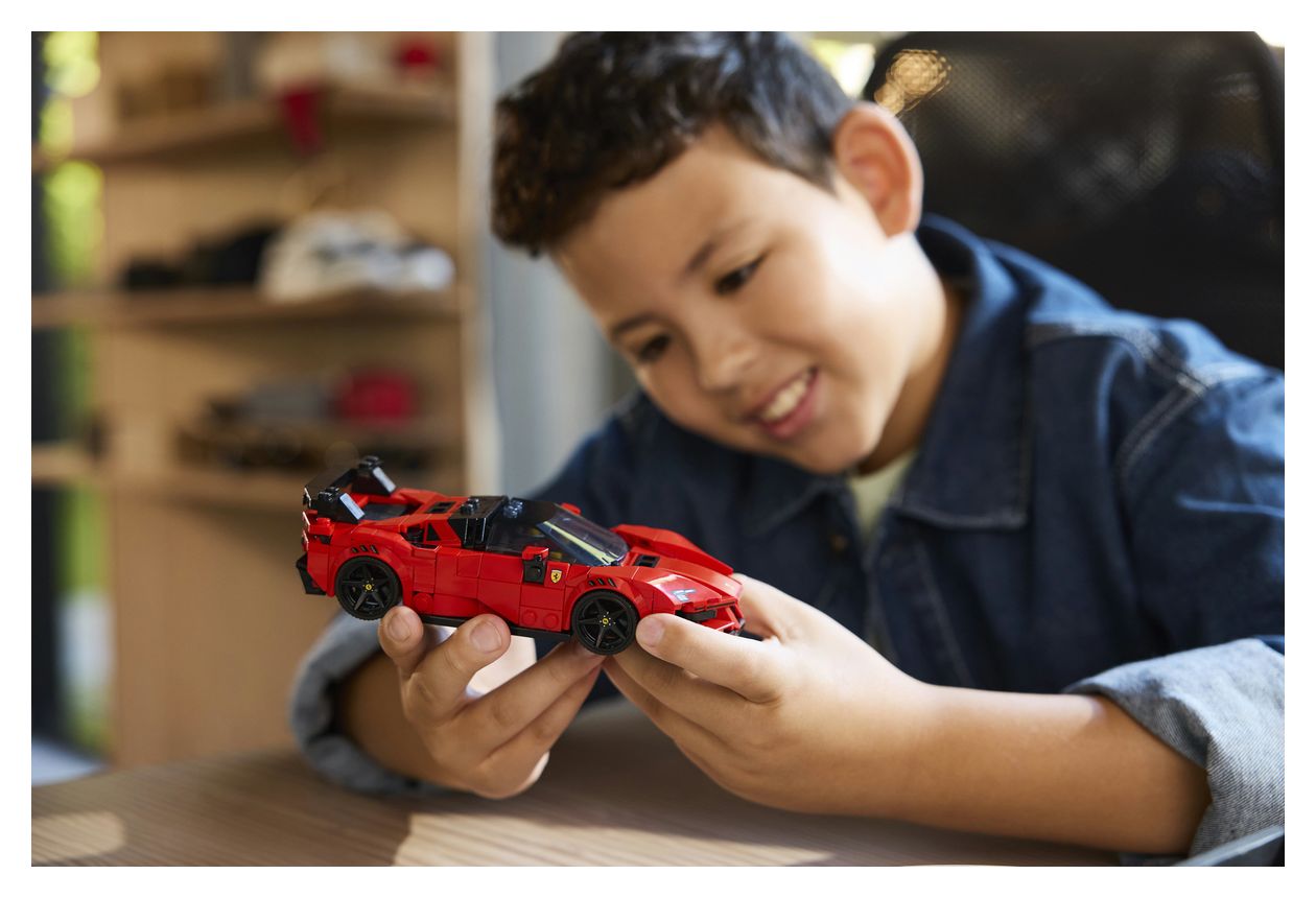 Ferrari SF90 XX Stradale Sportwagen 