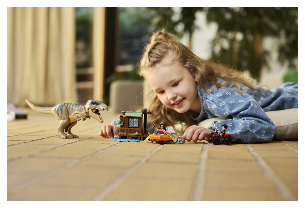 Jurassic World Flucht vor dem T.Rex Bauset 199 Teile  (Mehrfarbig) 