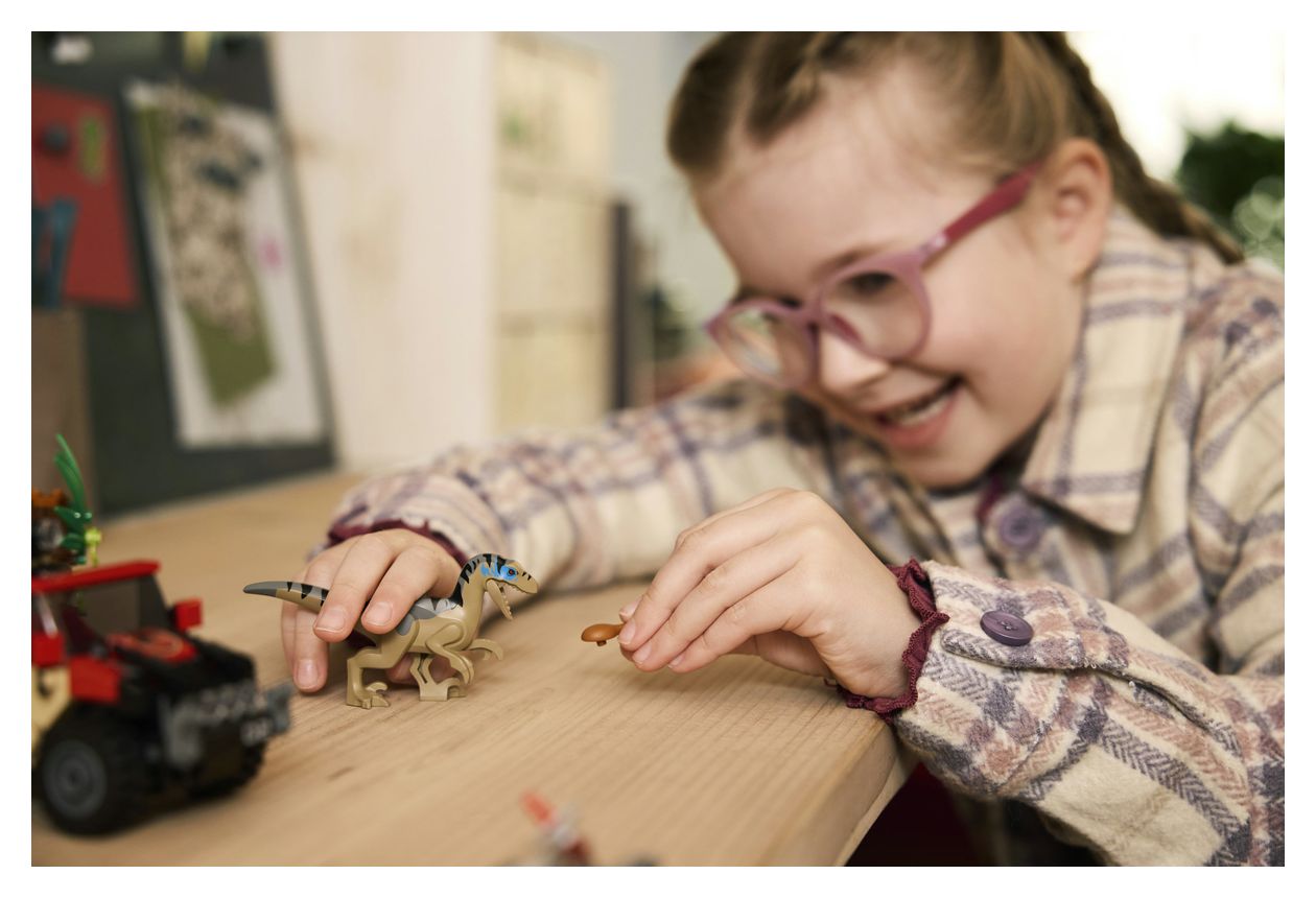 Raptor: Verfolgungsjagd mit dem Geländewagen 