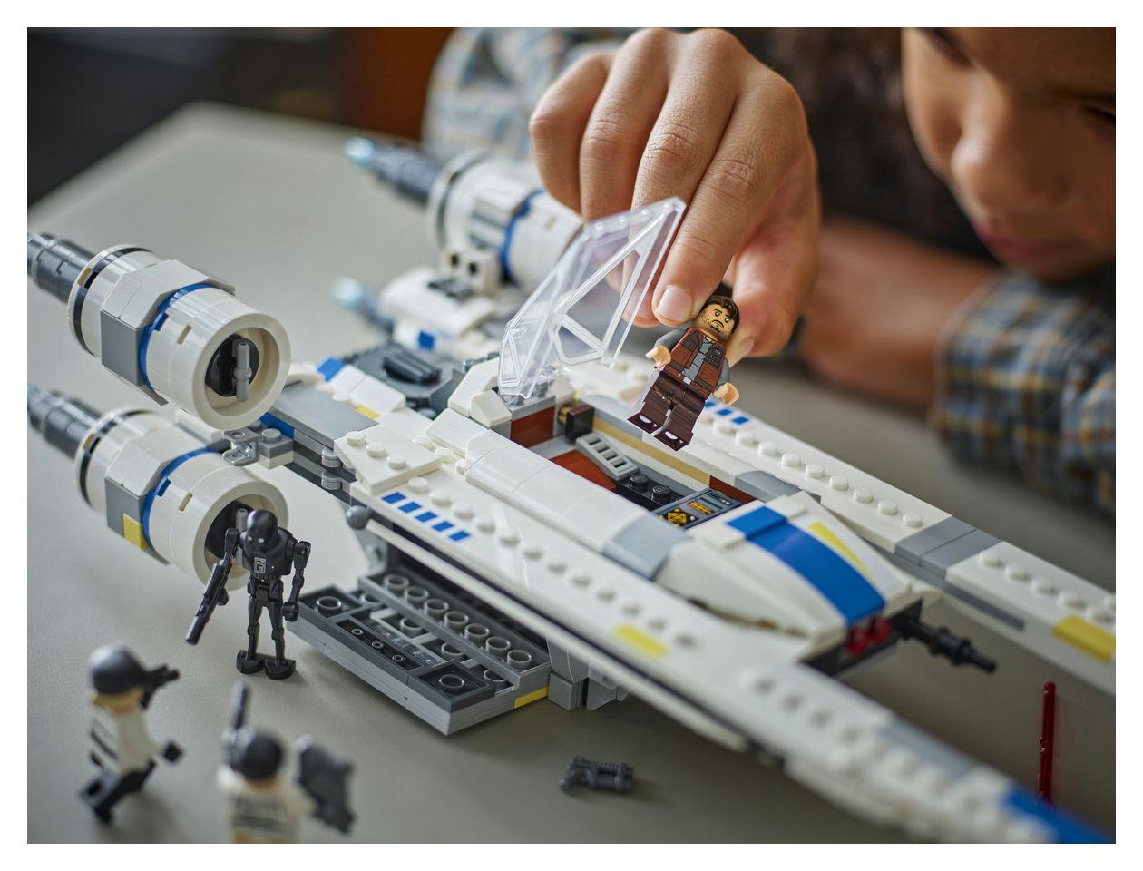 Star Wars Rebel U-Wing Starfighter Bauset 594 Teile  (Mehrfarbig) 