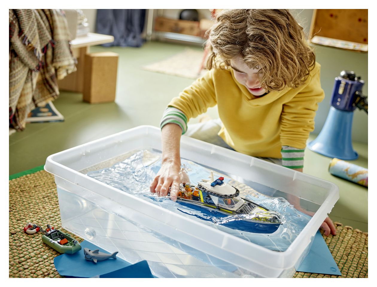 Verfolgungsjagd im Polizeiboot 