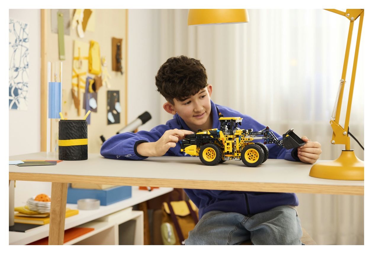 Volvo L120 Electric Radlader 