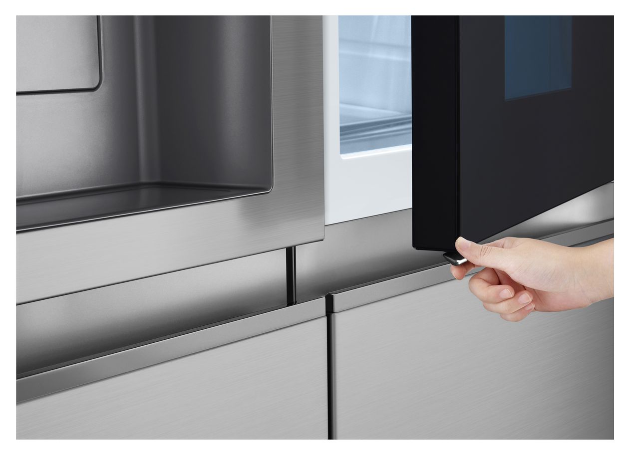 GSXE81PYBD Side-by-Side Kühl-/ Gefrierkombination 407 l / 221 l 276 kWh NoFrost 1790 mm x 913 mm  (Silber) 