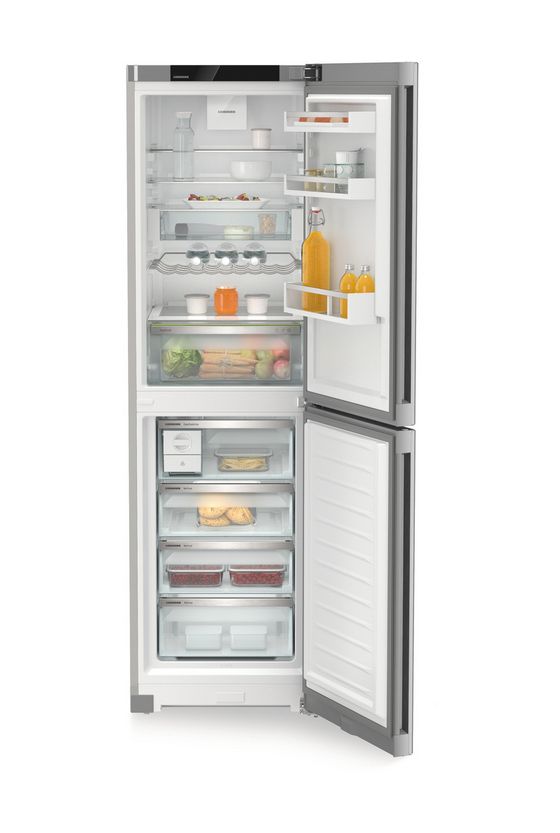 CNsfc573i-22 227 l / 132 l Kühl-Gefrierkombi freistehend NoFrost 168 kWh Jahr  (Silber) 