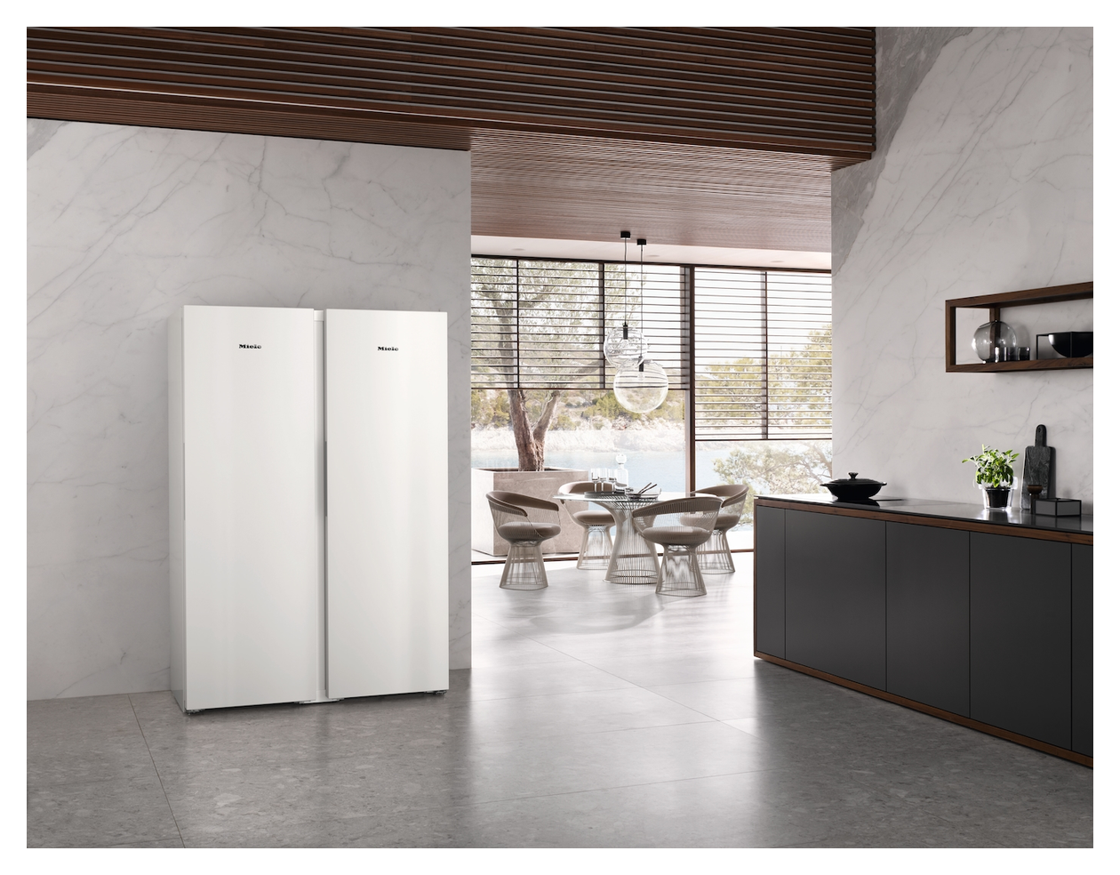 FNS4382E 278 l Gefrierschrank 247,8 kWh Jahr NoFrost  (Weiß) 