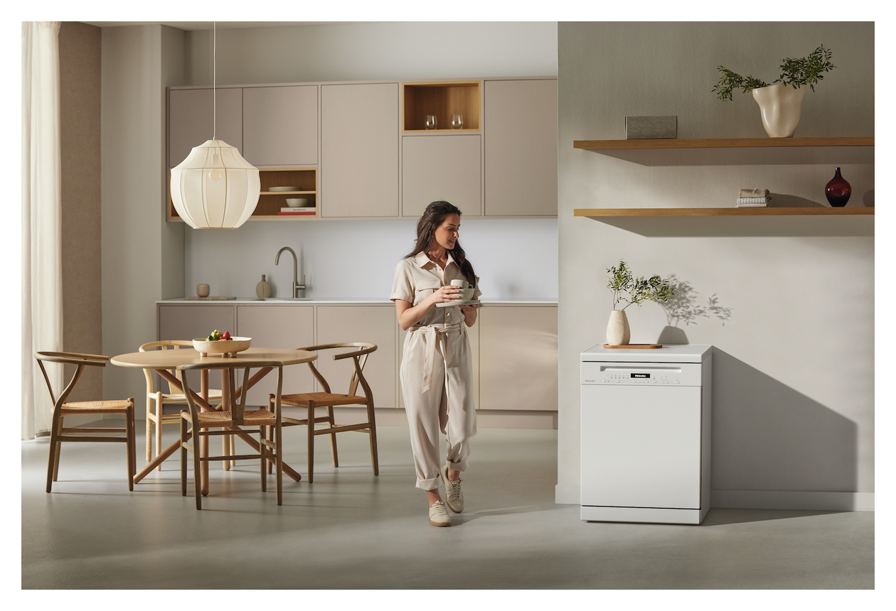 G7210SC 60 cm Geschirrspüler freistehend Leise 14 Maßgedecke 