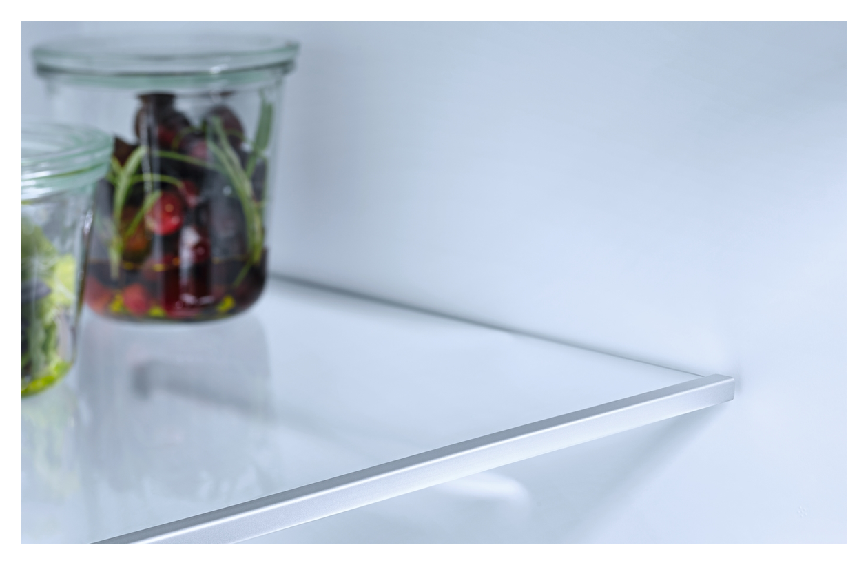 K7127D 136 l Einbaukühlschrank EEK: D 74 kWh Jahr 