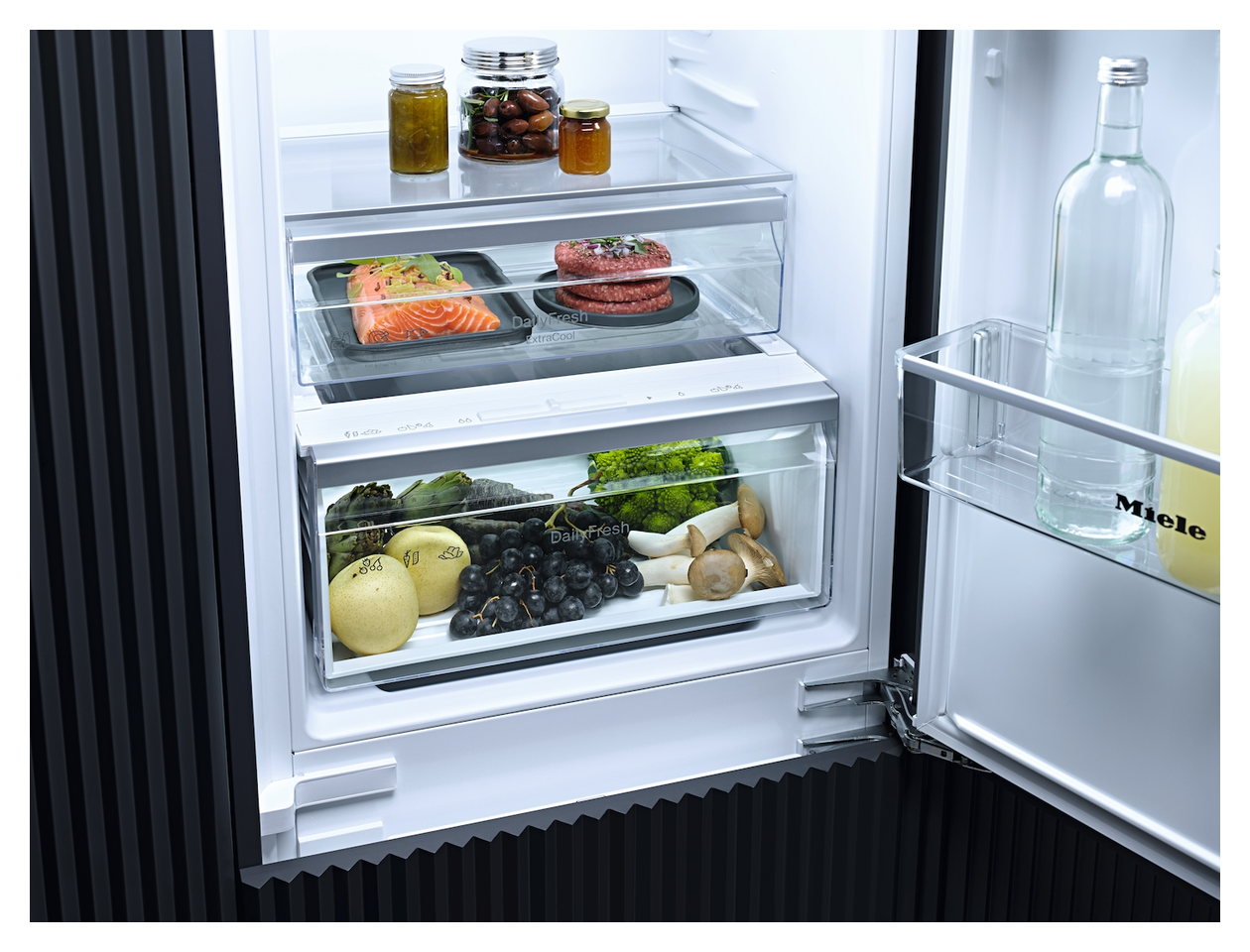 KDN7724E 184 l / 76 l 177,2 cm Einbau Kühl-/Gefrierkombination 233,97 kWh NoFrost 