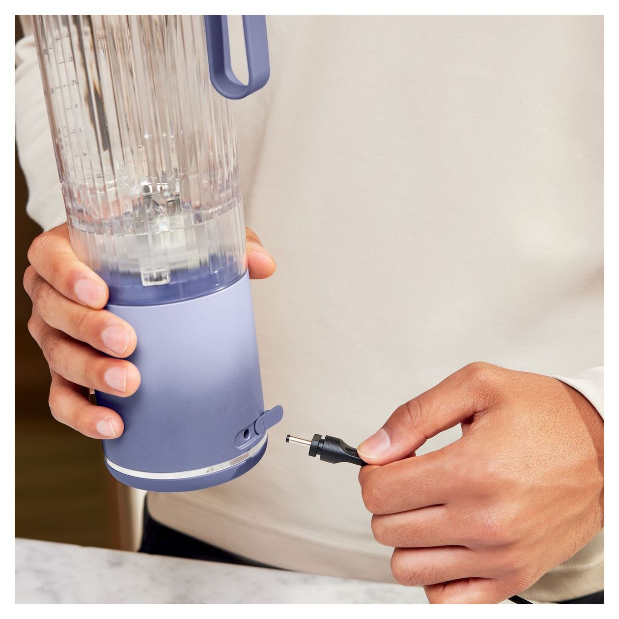 BC251EU Blast Max 0,57 l Standmixer 3 Geschwindigkeiten (Lavendel, Transparent) 