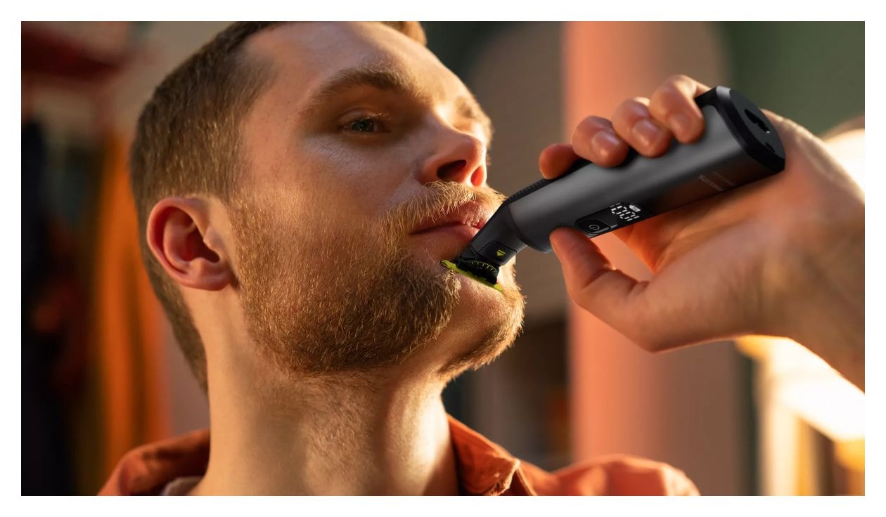 QP6652/61 OneBlade Pro 360 Face + Body Haarschneider Batterie  (Chrom) 