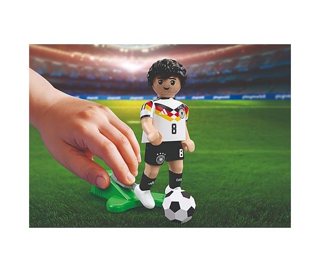 72254 DFB Trainingsset Goretzka vs Rüdiger 