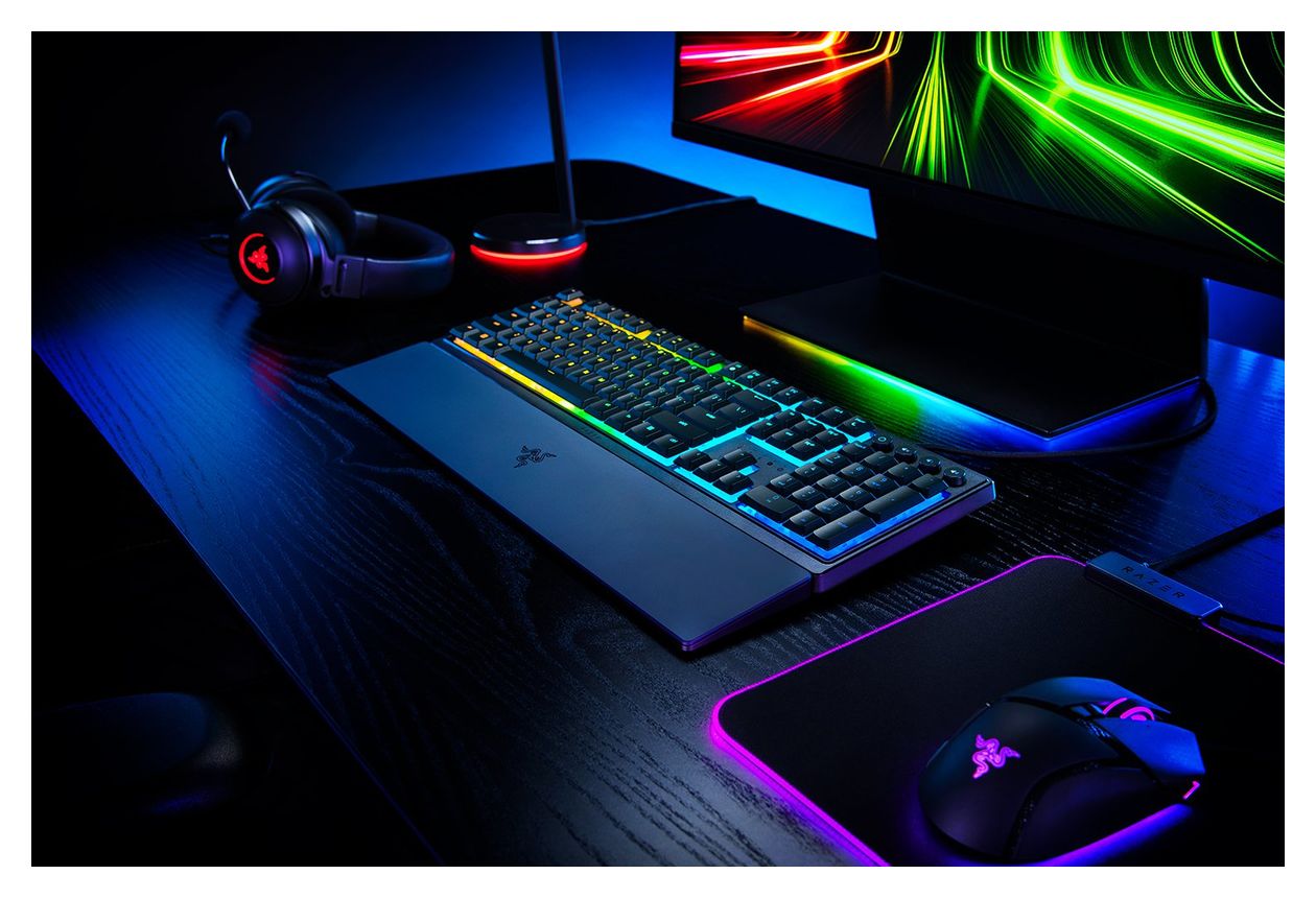 Ornata V3 RGB-LED Gaming Tastatur USB  (Schwarz) 