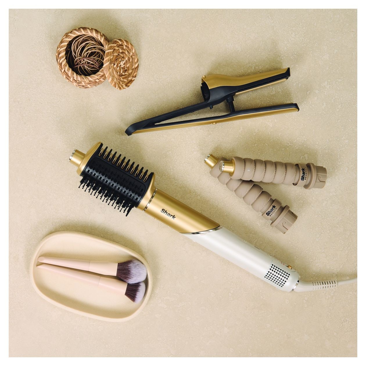 HD6041SEU Glam Straight & Waves Multistyler 1400 W  (Gold) 