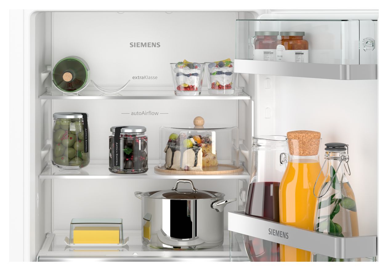 iQ500 KI21REDD1 136 l Einbaukühlschrank EEK: D 74 kWh Jahr 