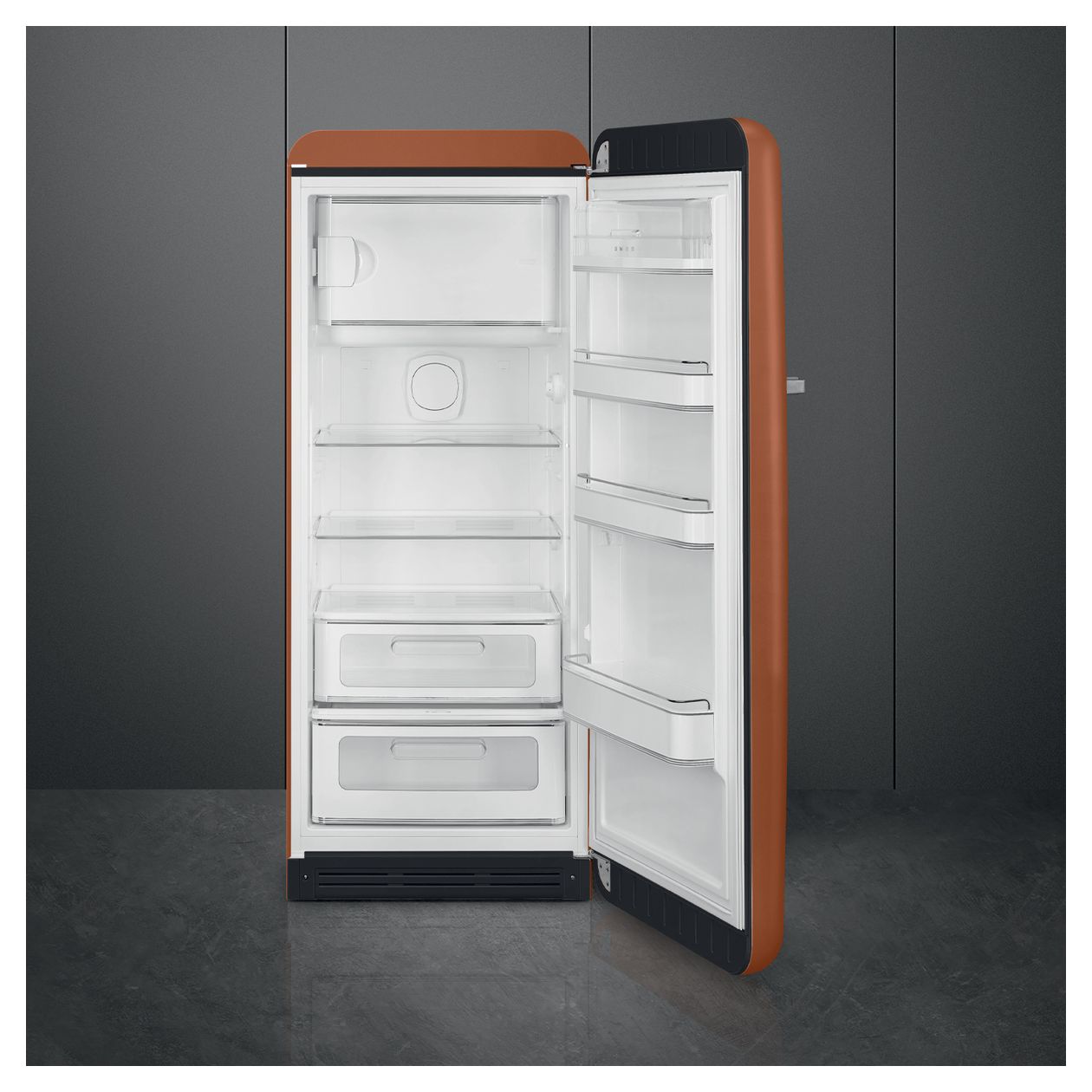 FAB28RACM6 270 l / 244 l Kühlschrank freistehend EEK: C 104 kWh Jahr 