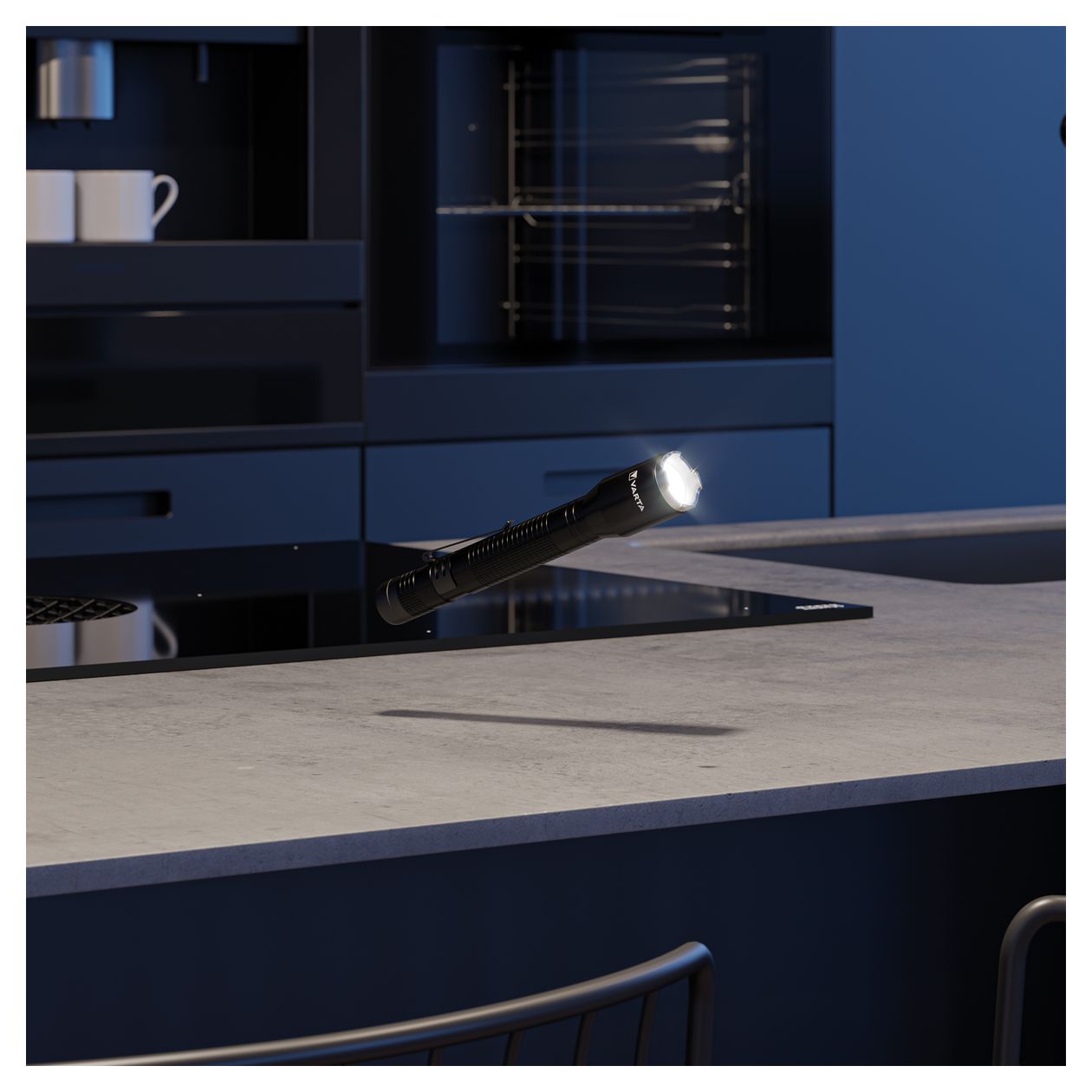 Taschenlampe LED inkl. 2x AA Batterien, Aluminium Light F20 Pro Leuchte, Lampe mit drei Leuchtmodi, Taschenleuchte mit Aluminiumgehäuse, texturiertem Griff, stoßfest 
