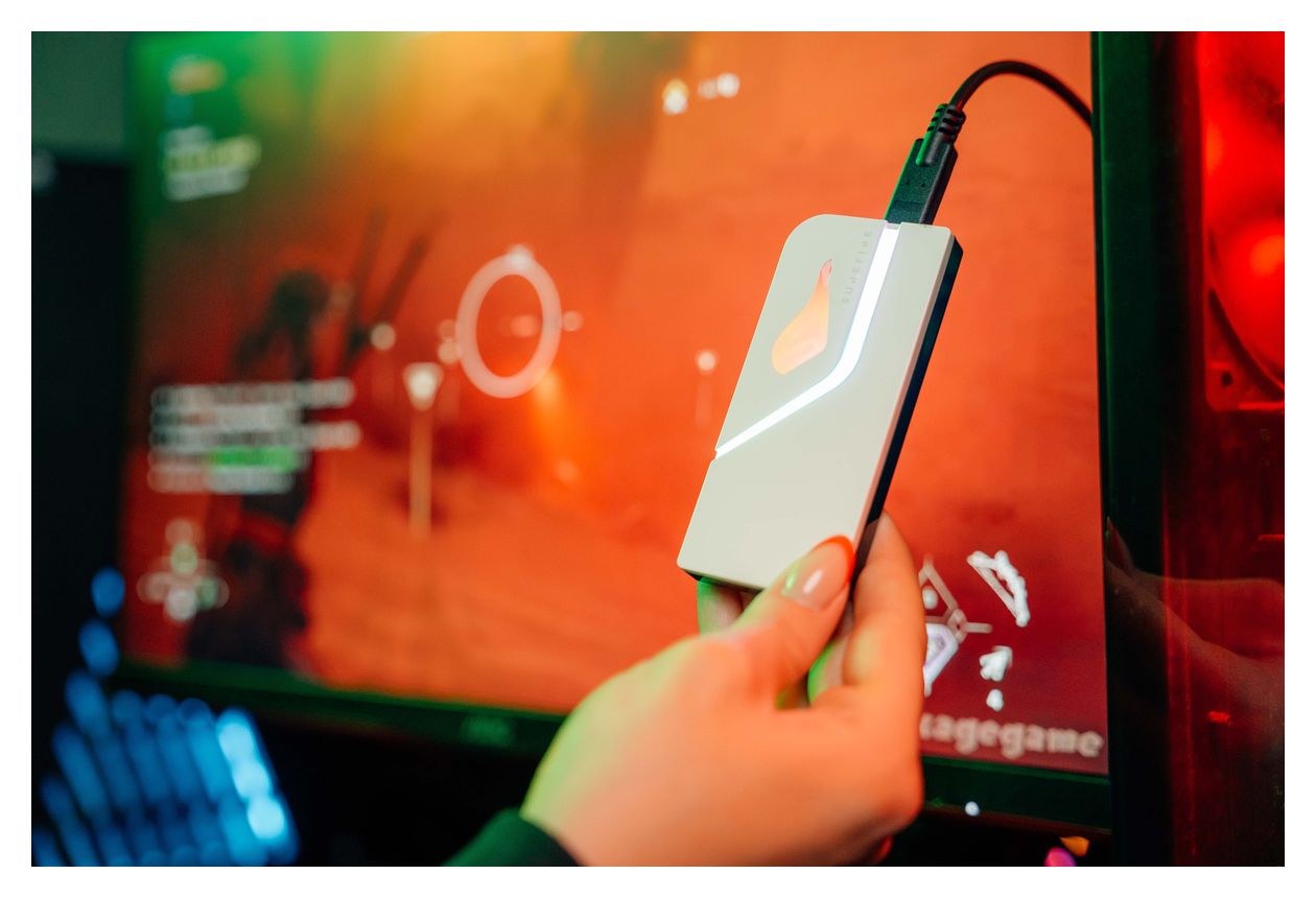 Surefire PyroDrive Gaming 1 TB SSD M.2  (Weiß) 
