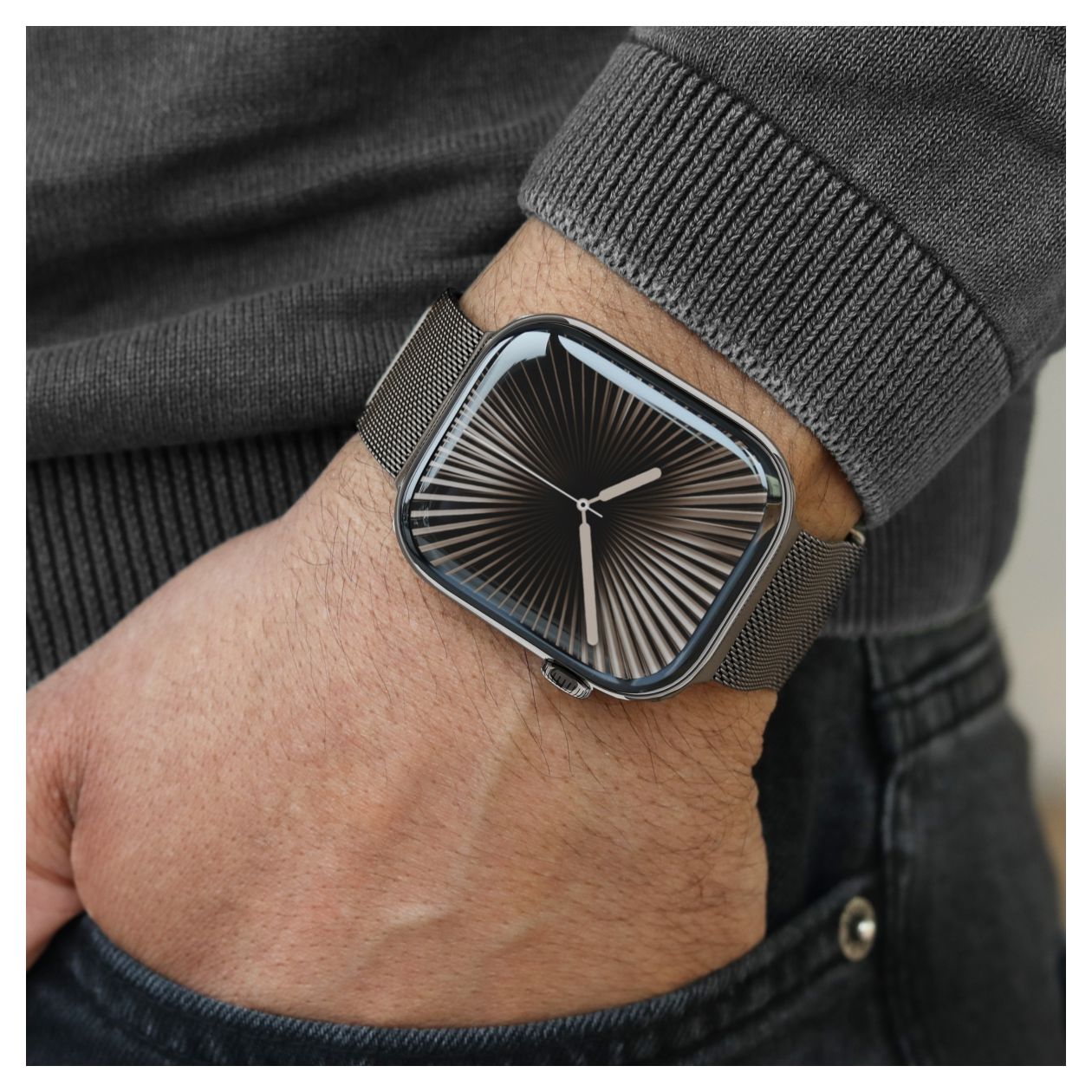 Milanese Loop 2 Armband Watch 