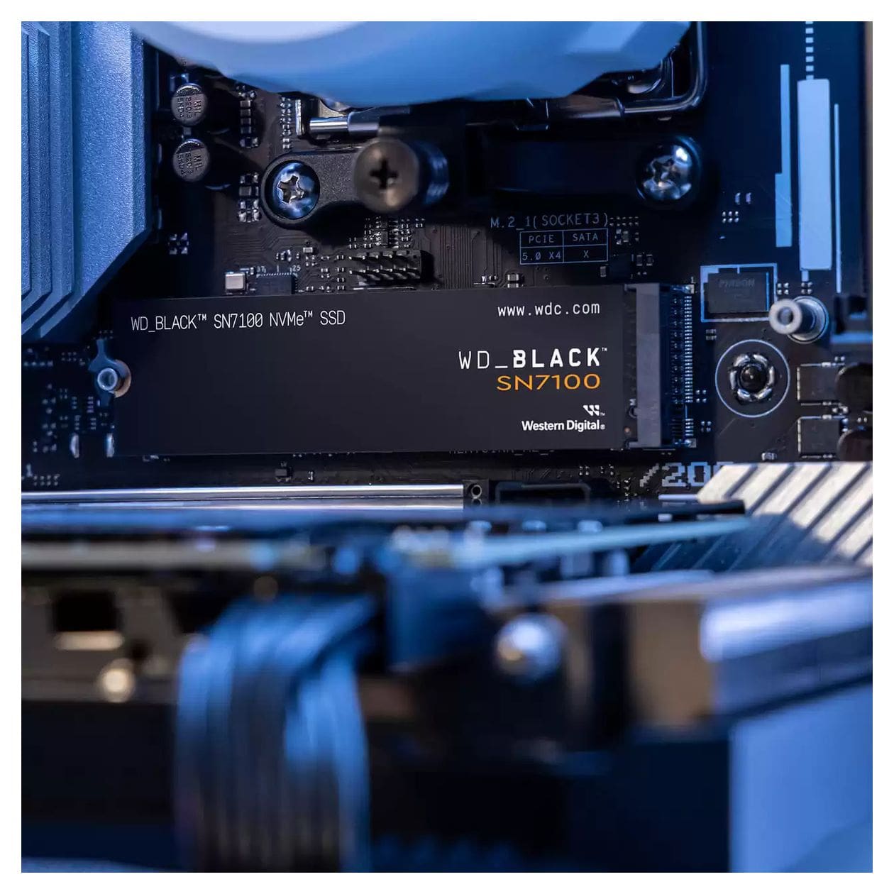 Black SN7100 1 TB SSD PCI Express 4.0 M.2 
