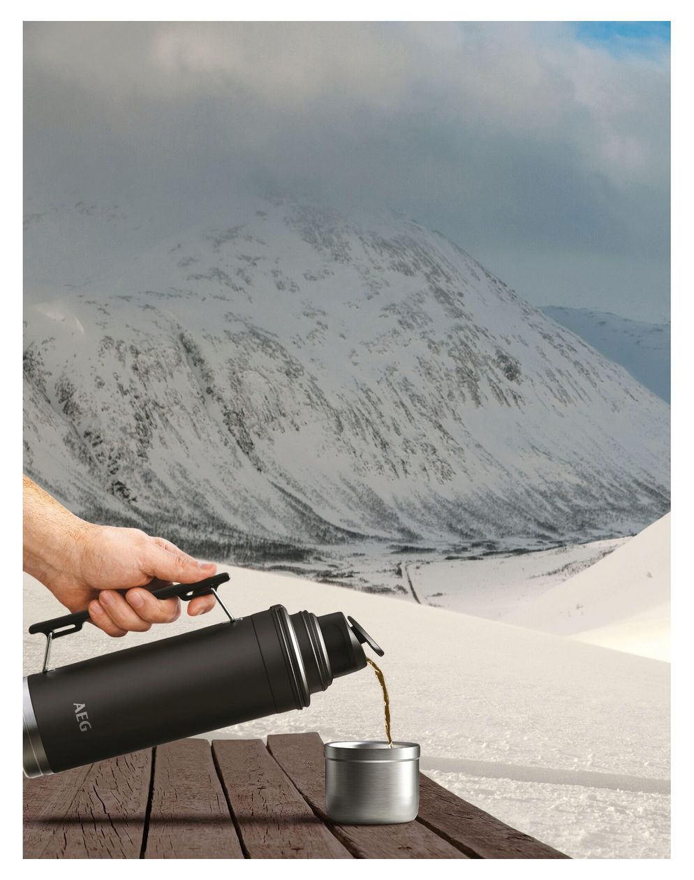 ATHJ02 Thermosflasche 1 l   (Schwarz) 