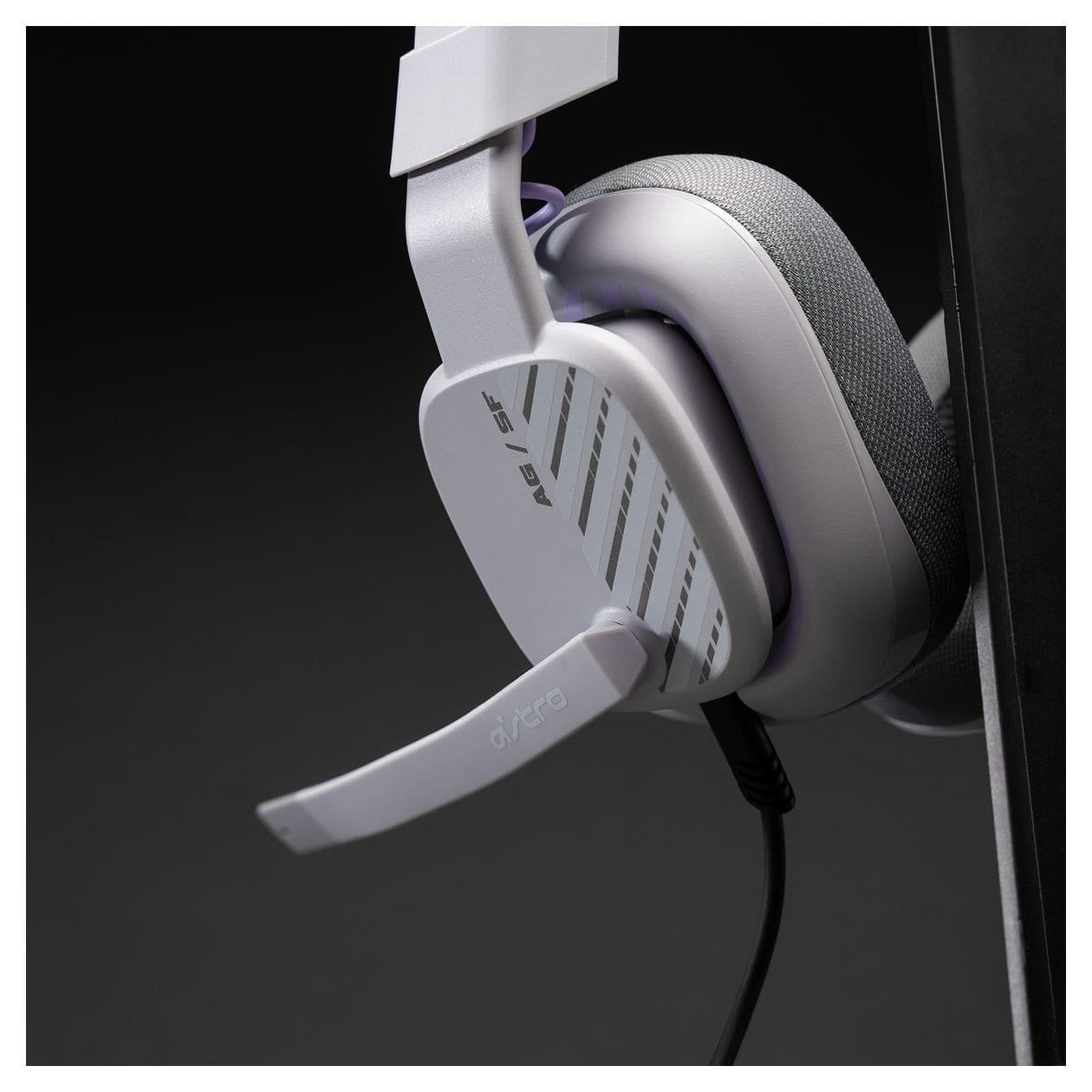 A10 PC (2nd generation) Over Ear Kopfhörer Kabelgebunden  (Grau) 