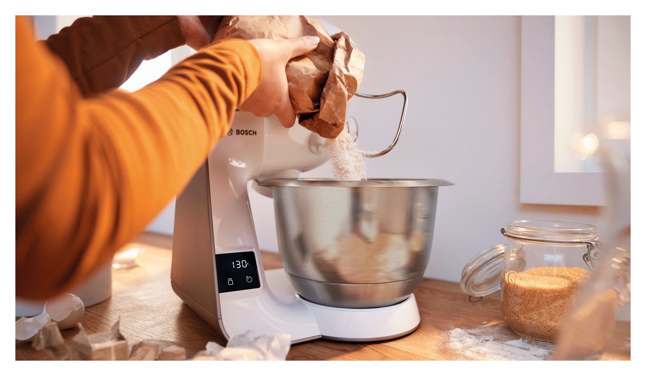 Serie 4 MUM5XL74 1000 W Küchenmaschine 3,9 l mit Waage  (Weiß) 