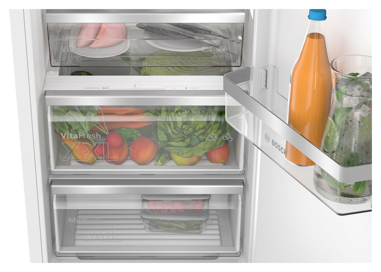 Serie 6 KIL82ADD0 246 l 177,5 cm Einbaukühlschrank EEK: D 142 kWh Jahr 