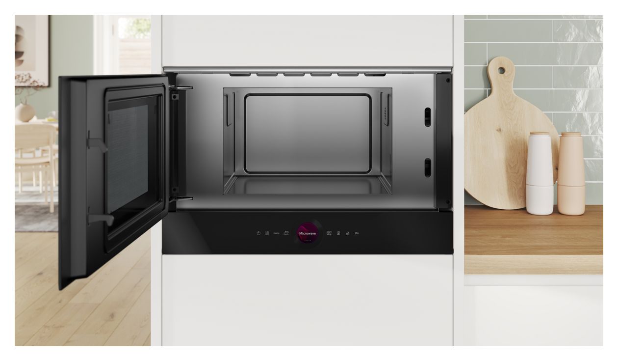 Serie 8 BFL7221B1 Einbau-Mikrowelle 900 W Größe: mittel 5 Stufen (Schwarz) 