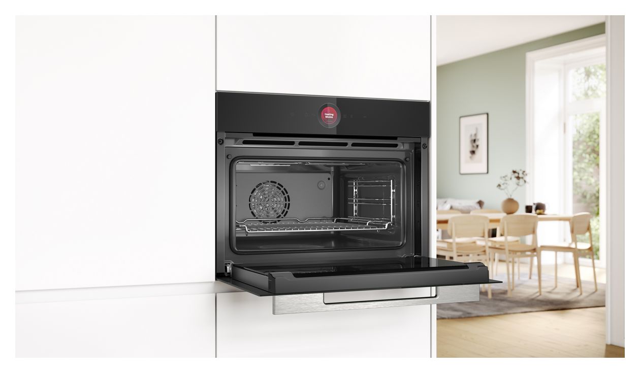 Serie 8 CBG7341B1 Einbaubackofen kompakt AutoClean 