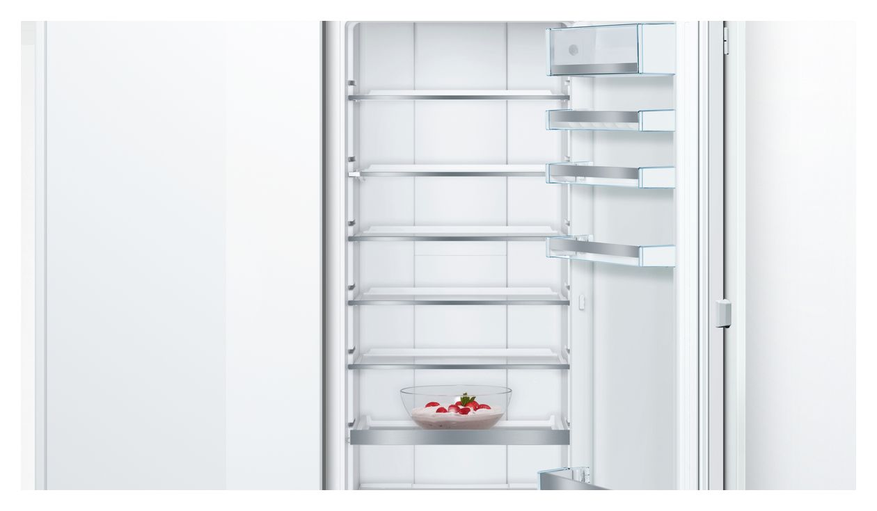 Serie 8 KIF81PFE0 289 l 177,5 cm Einbaukühlschrank EEK: E 150 kWh Jahr 