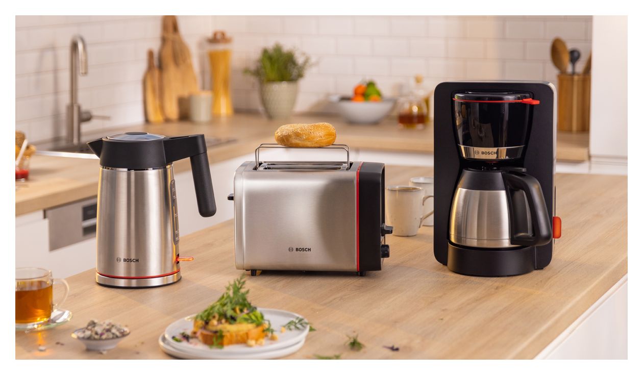 TWK6M480 MyMoment 1,7 l Wasserkocher 2400 W  (Schwarz, Edelstahl) 
