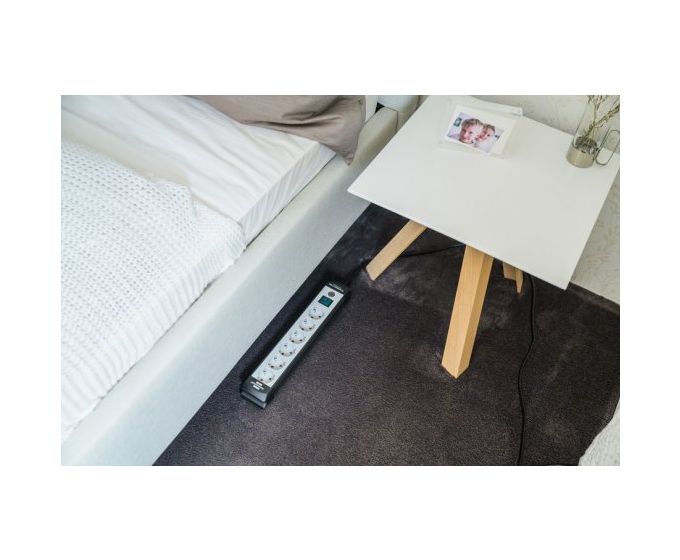 Premium-Line Steckdosenleiste 6-fach 3 m  (Schwarz/Hellgrün) 