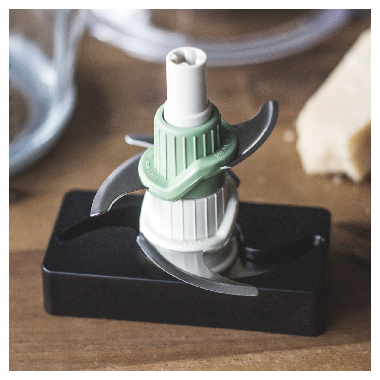 40961 Design Mini Chopper Plus Zerkleinerer 400 W 6 Klingen 0,6 l Glas Behälter (Edelstahl, Transparent) 
