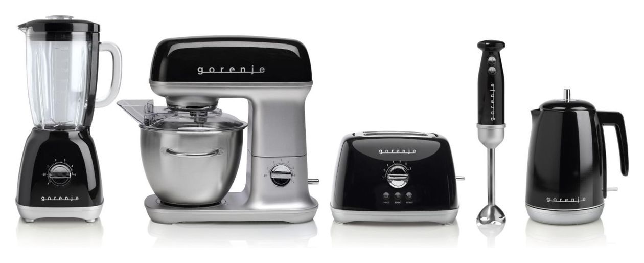 MMC1000RLBK 1000 W Küchenmaschine 4,5 l  (Schwarz, Metallisch) 