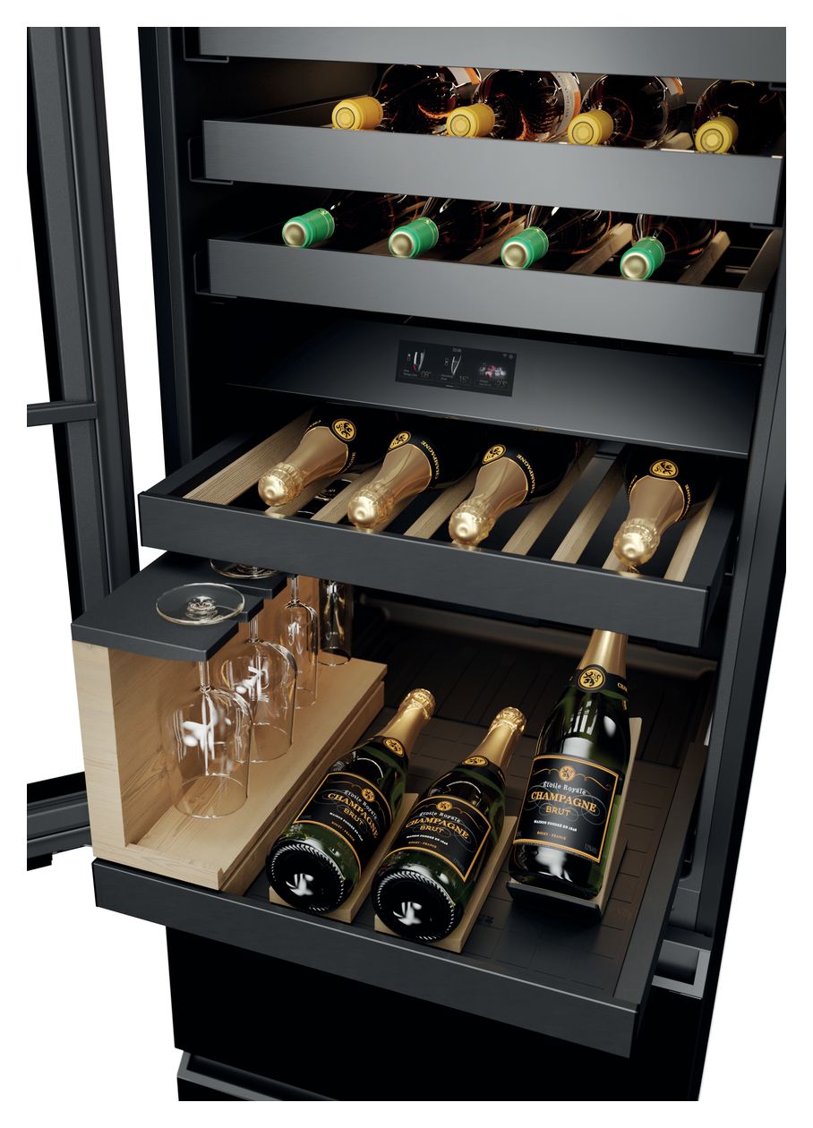 CSW9619ENGBW Weinkühler Integriert EEK: E 