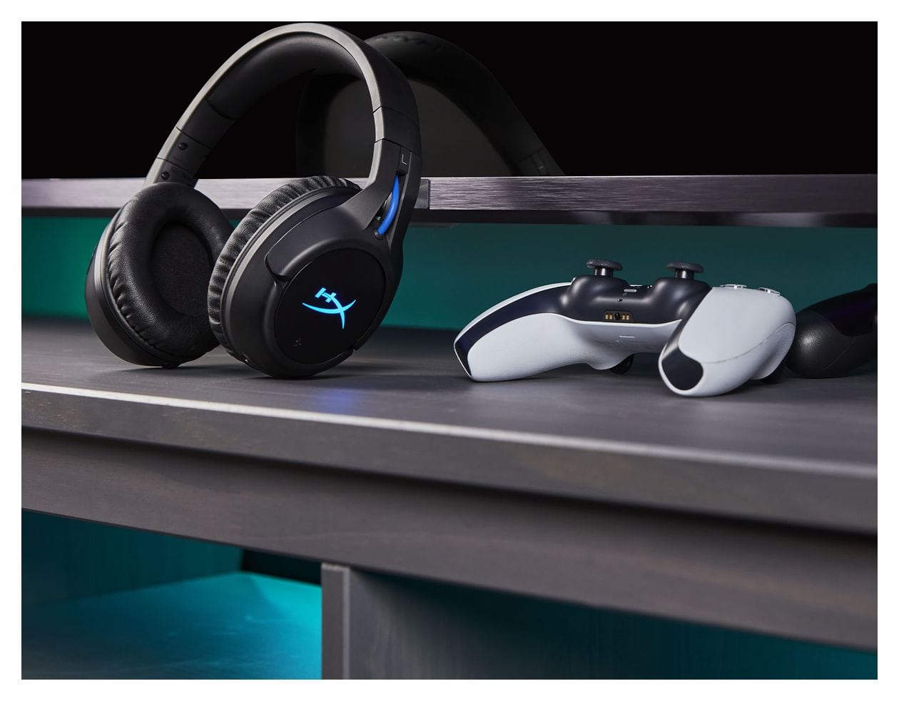Cloud Flight Gaming Over Ear Kopfhörer kabelgebunden&kabellos  (Schwarz) 