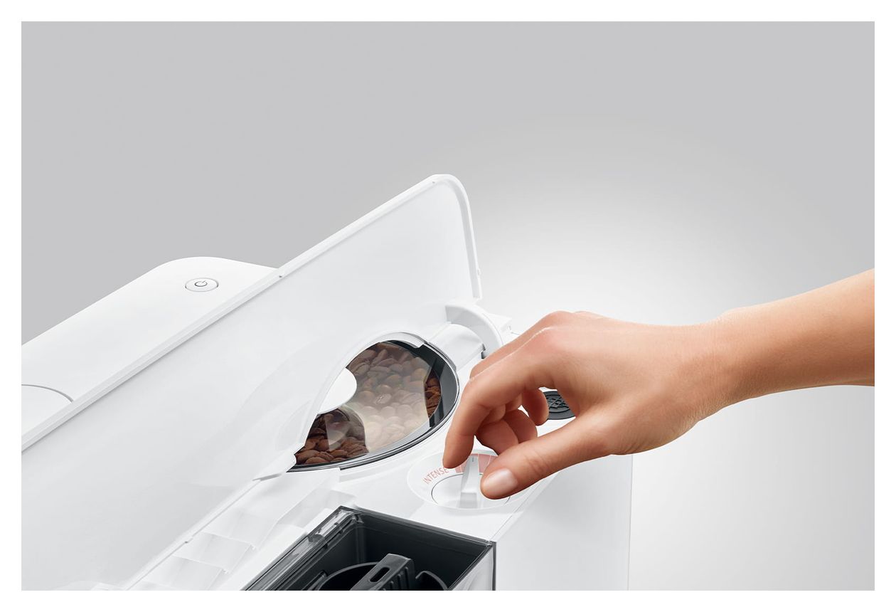 C9 Kaffeevollautomat 15 bar 1,6 l 200 g AutoClean  (Weiß) 