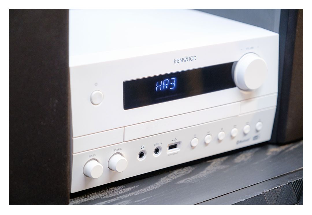 M-822DAB Heim-Audio-Mikrosystem DAB, DAB+, FM 50 W Bluetooth  (Schwarz, Weiß) 