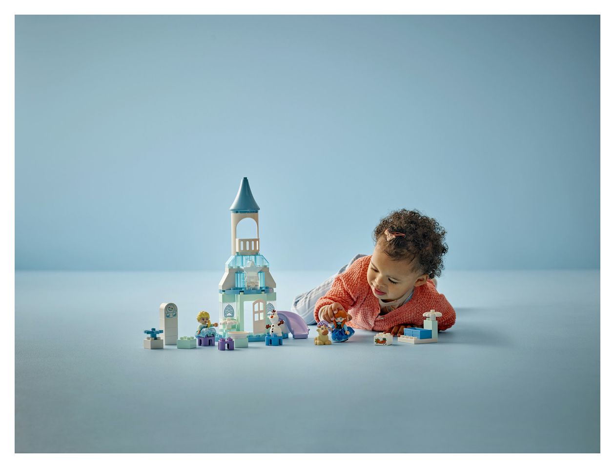 Annas und Elsas Party im Eispalast 