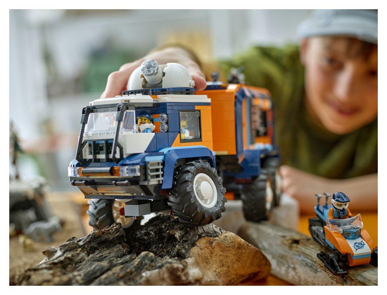 Arktis-Truck mit Labor 