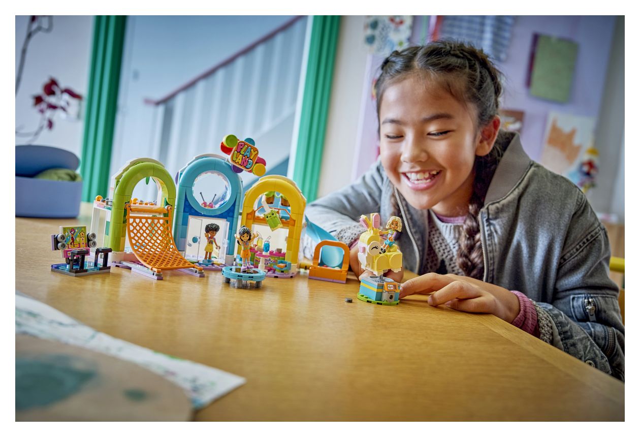 Cooler Indoor-Spielplatz 