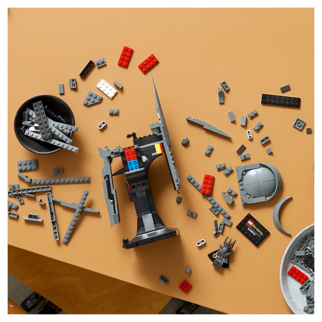 Der Herr der Ringe: Saurons Helm 