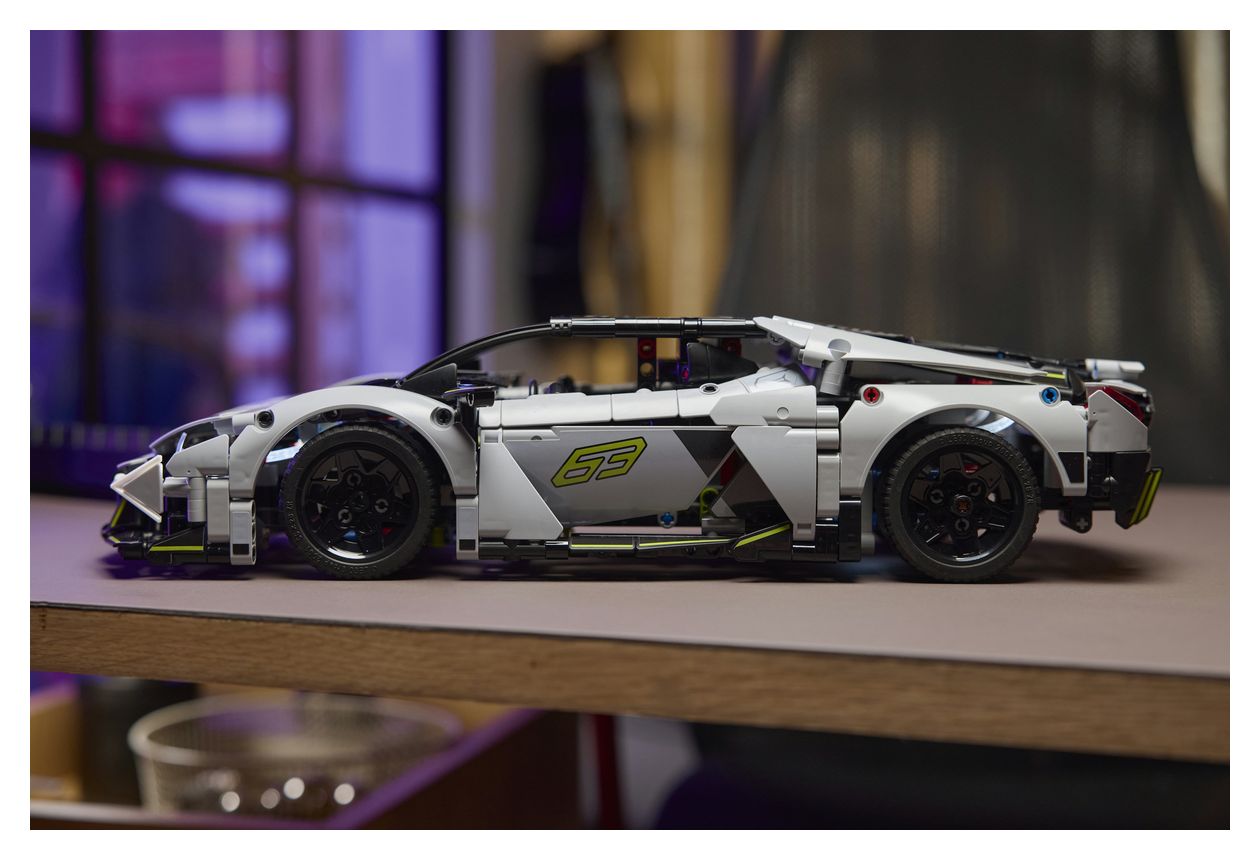 Lamborghini Revuelto Supersportwagen 