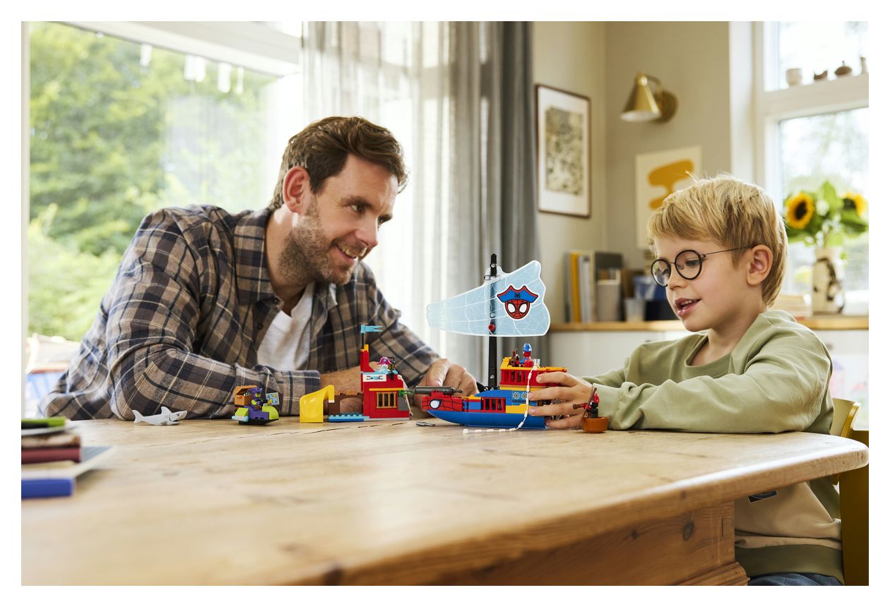 Piratenschiff von Spideys Team 