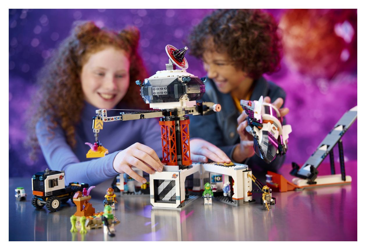 Raumbasis mit Startrampe 