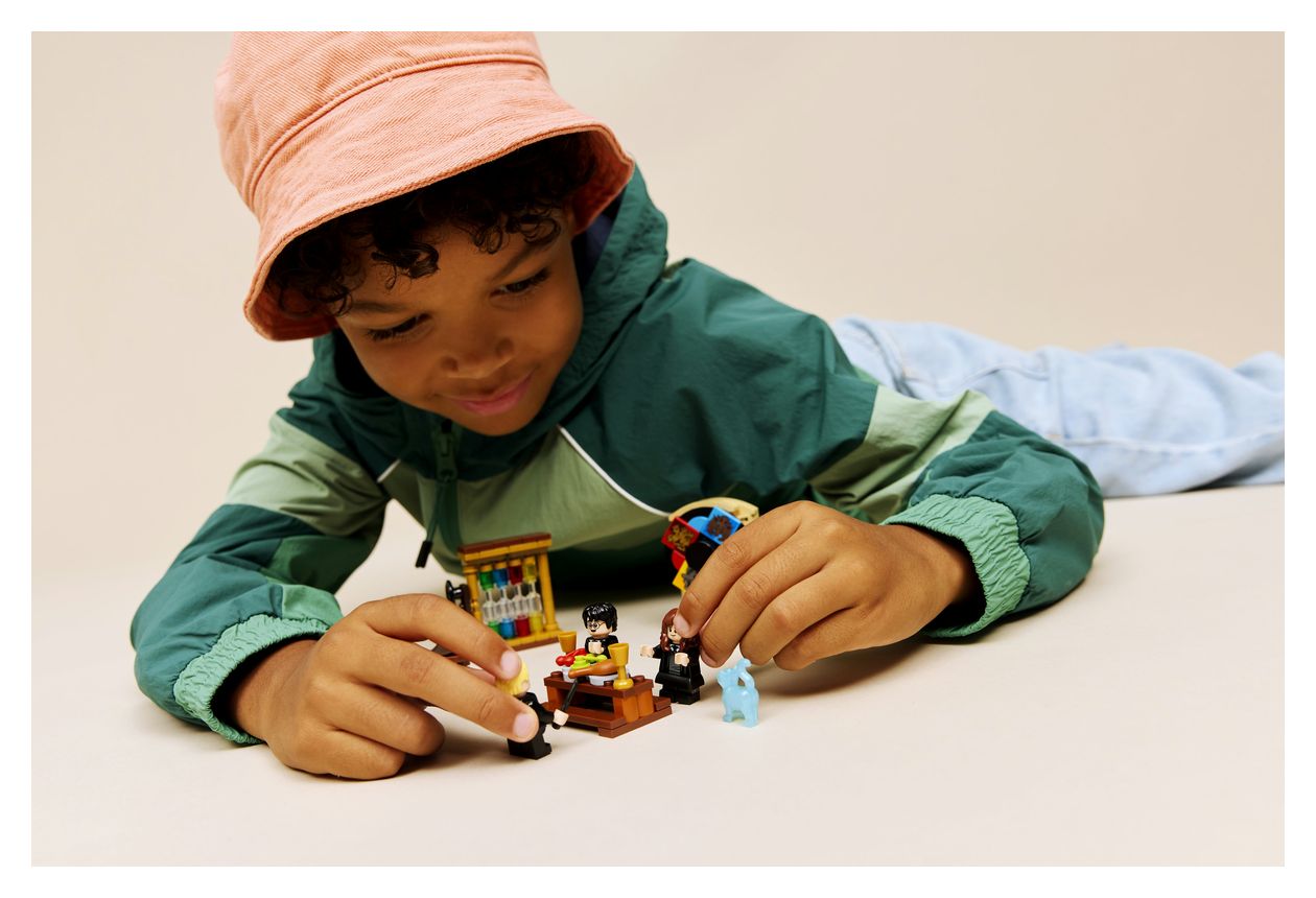 Schloss Hogwarts™: Auswahlzeremonie mit dem Sprechenden Hut 