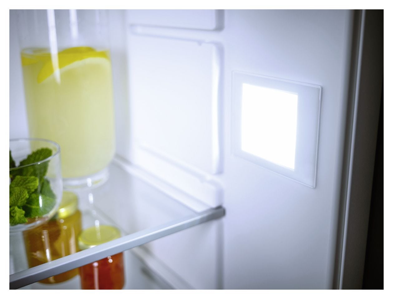 K7313F 211 l 122,5 cm Einbaukühlschrank EEK: F 122,64 kWh Jahr 