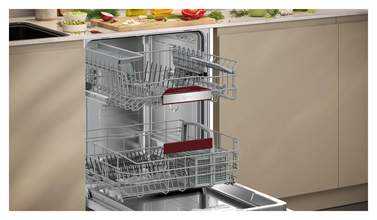 GILEA10 60 cm Geschirrspüler teilintegriert (ohne Front) Sehr leise 13 Maßgedecke aquaStop Funktion Wärmetauscher 