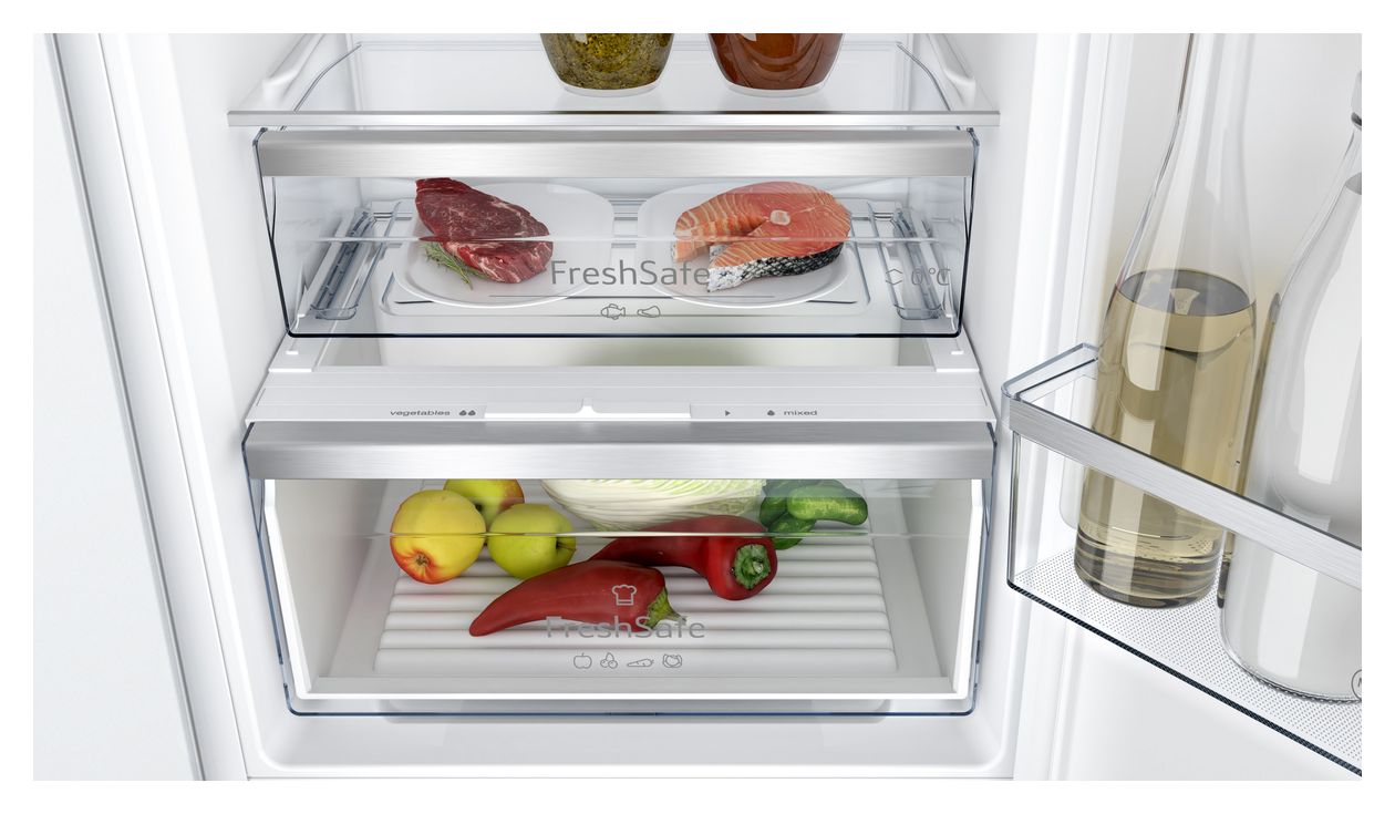 N50 KI7862SE0 Schlepptür 184 l / 76 l 177,5 cm Einbau Kühl-/Gefrierkombination 234 kWh NoFrost 